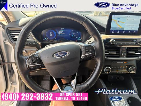 Used 2021 Ford Escape Titanium w/ Titanium Elite Package FWD image 17