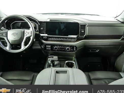 Certified 2022 Chevrolet Silverado 1500 RST w/ Convenience Package II AWD/4WD image 20