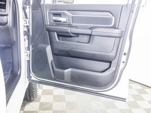 New 2025 RAM 2500 Big Horn image 40
