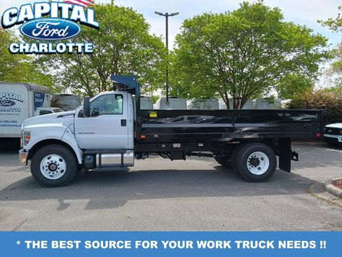 New 2027 Ford F750 2WD Regular Cab Super Duty image 2