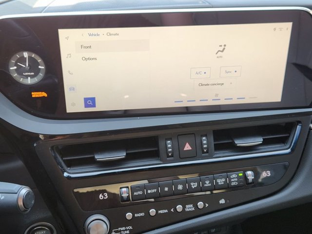 Certified 2024 Lexus ES 350 w/ Premium Package FWD image 18