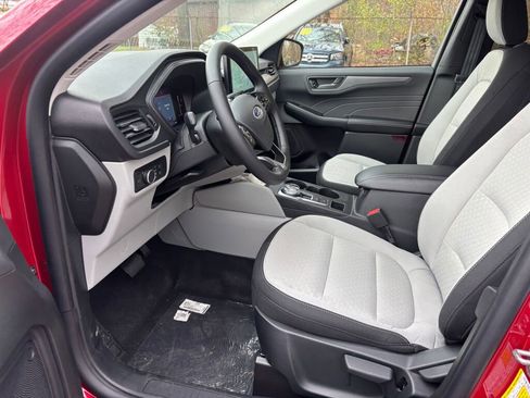 New 2026 Ford Escape Active w/ Tech Pack #1 image 8