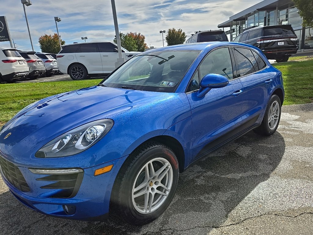 Used 2018 Porsche Macan Sport Edition AWD/4WD image 5