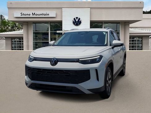 Certified 2025 Volkswagen Tiguan S AWD/4WD image 1