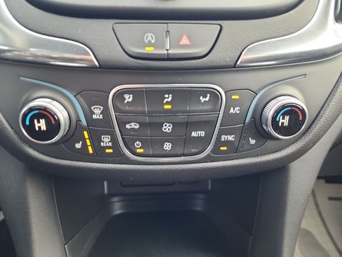 Certified 2024 Chevrolet Equinox LT image 16