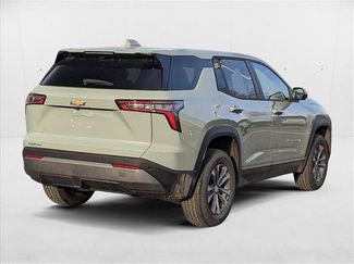 New 2025 Chevrolet Equinox LT w/ Safety and Technology Package video 2