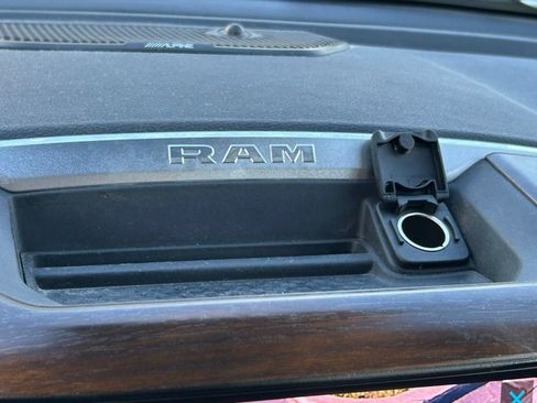 Used 2021 RAM 1500 Laramie RWD image 28