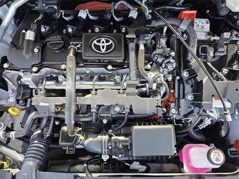 Used 2025 Toyota Corolla XLE image 22