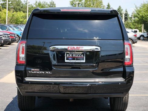 Used 2016 GMC Yukon XL Denali w/ Open Road Package AWD/4WD image 34
