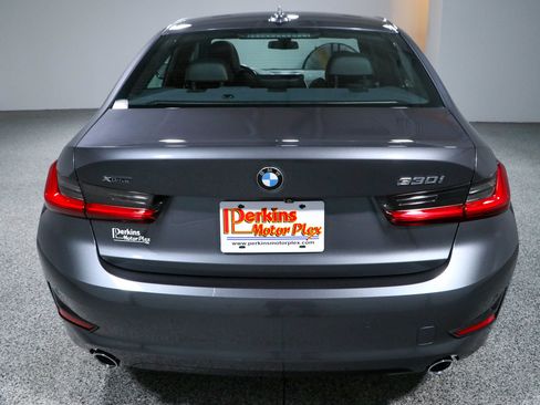Used 2021 BMW 330i xDrive Sedan w/ Convenience Package AWD/4WD image 8