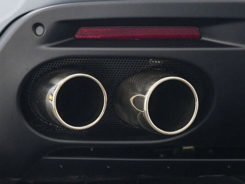 Certified 2025 Ferrari Roma Spider image 22