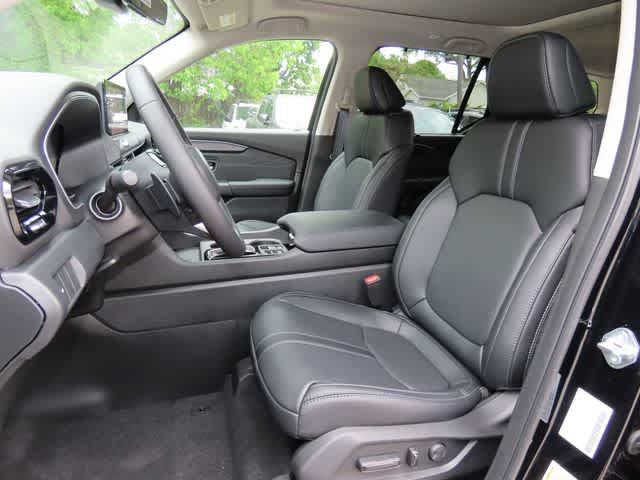New 2026 Honda Pilot Touring image 14