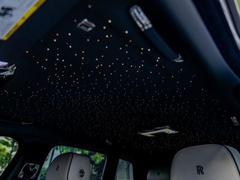 Used 2021 Rolls-Royce Cullinan Sport Utility image 75