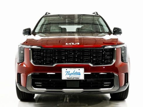 Certified 2024 Kia Sorento SX image 4