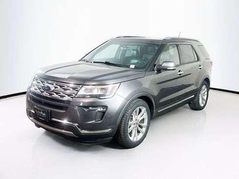 Used 2018 Ford Explorer Limited image 3