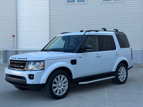 Used 2016 Land Rover LR4 HSE AWD/4WD image 7