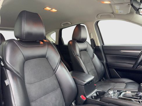 Used 2018 MAZDA CX-5 Touring image 40