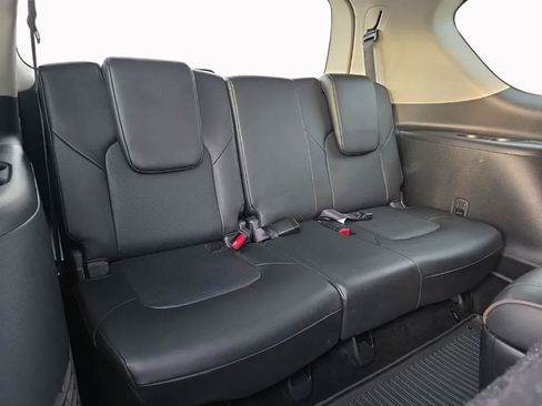 Used 2022 Nissan Armada Platinum w/ Captain's Chairs Package image 23