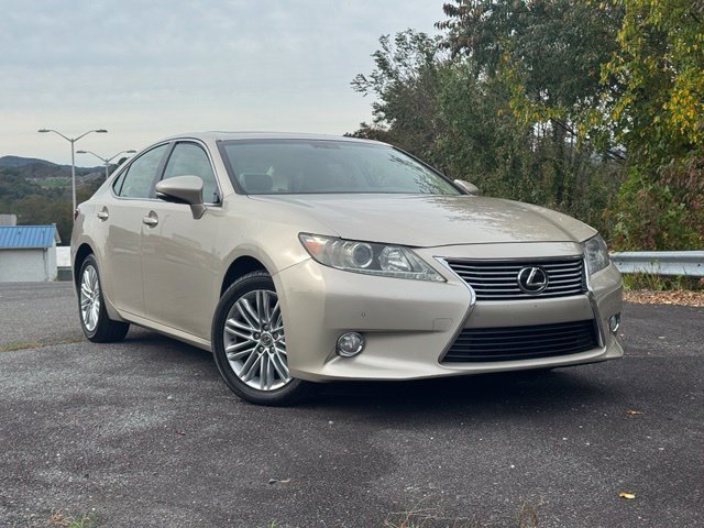 Used 2013 Lexus ES 350 w/ Luxury Pkg FWD image 26