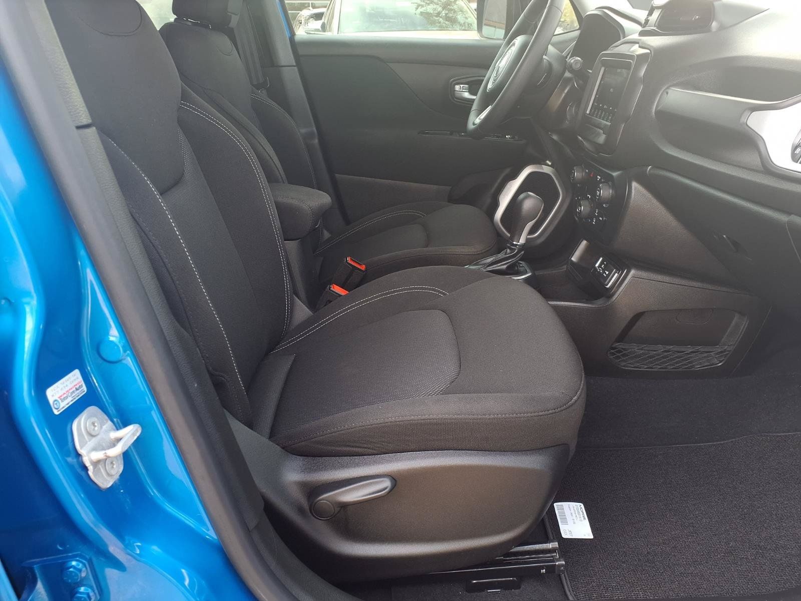Used 2020 Jeep Renegade Sport FWD image 11