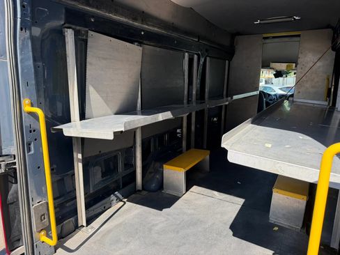 Used 2019 Ford Transit 250 148 High Roof Extended RWD image 13