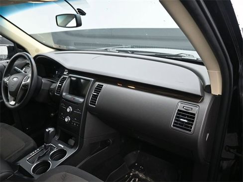 Used 2019 Ford Flex SEL w/ Class III Trailer Tow Package image 10