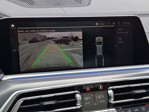 Used 2022 BMW X5 M50i w/ Executive Package image 20