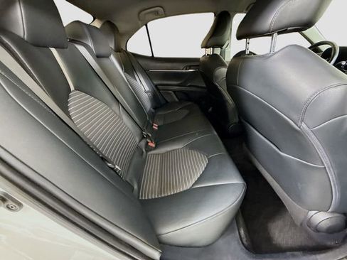 Certified 2020 Toyota Camry SE FWD image 24