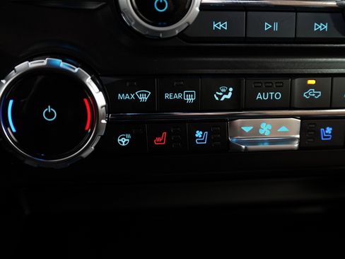 Used 2026 Ford F450 Lariat w/ FX4 Off-Road Package image 20