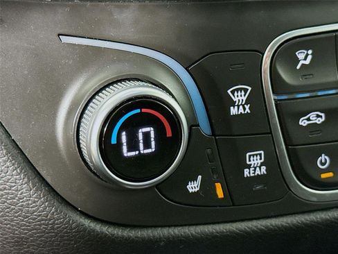 Used 2019 Chevrolet Equinox LT AWD/4WD image 20