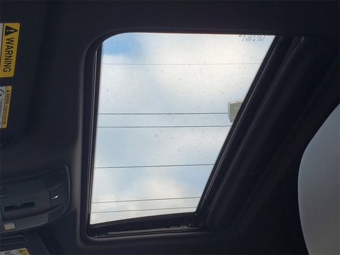 New 2025 MAZDA CX-5 Signature image 13