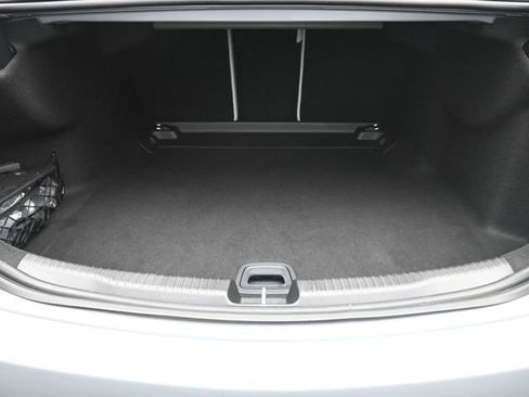 Used 2025 Mercedes-Benz C 300 Sedan image 23