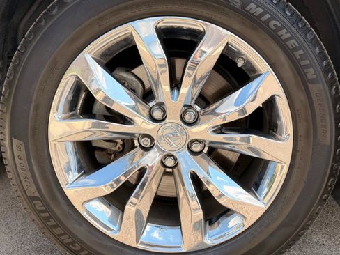 Used 2015 Lexus NX 300h AWD w/ Premium Package image 19