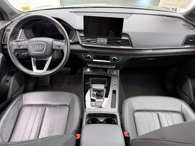 Used 2023 Audi Q5 2.0T Premium Plus AWD/4WD image 13