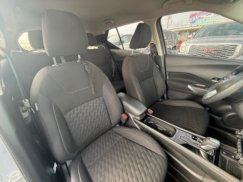 Used 2022 Nissan Kicks SV image 26