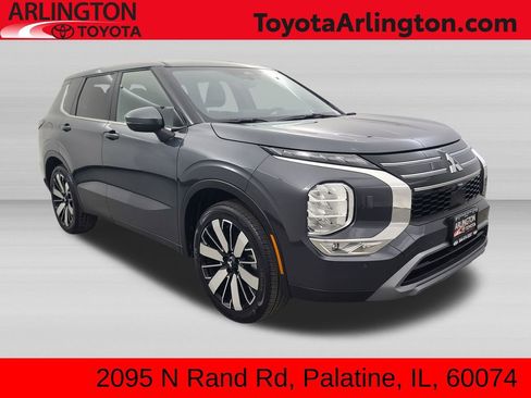 Used 2025 Mitsubishi Outlander SE AWD/4WD image 1