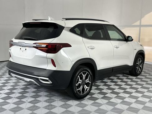 Used 2022 Kia Seltos EX AWD/4WD image 8