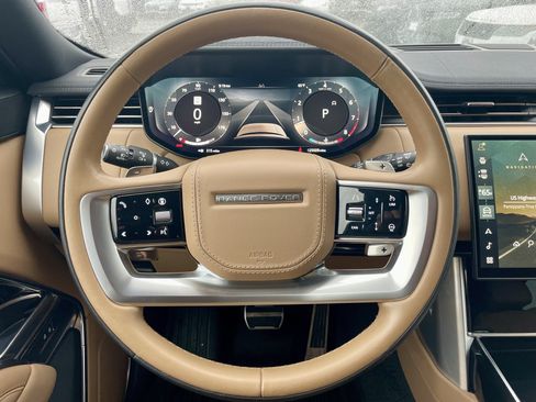 Used 2024 Land Rover Range Rover SE AWD/4WD image 21