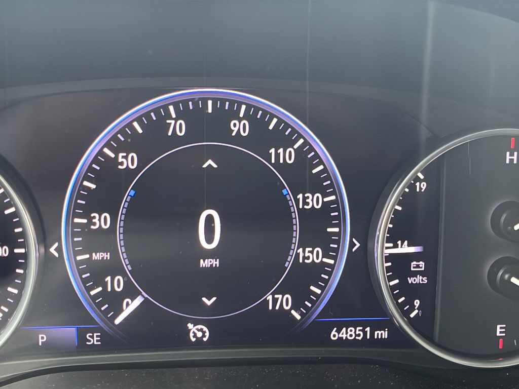 Used 2020 Buick Enclave Avenir w/ Avenir Technology Package FWD image 32