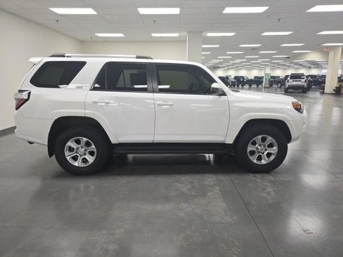 Certified 2021 Toyota 4Runner SR5 image 5