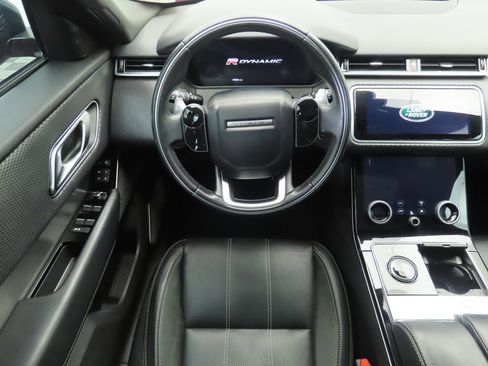 Used 2018 Land Rover Range Rover Velar R-Dynamic SE image 10
