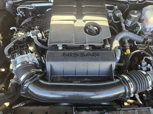 Used 2023 Nissan Frontier Pro-X w/ Pro Convenience Package image 27