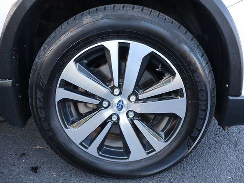 Used 2019 Subaru Outback 3.6R Limited w/ Popular Package #2 AWD/4WD image 45