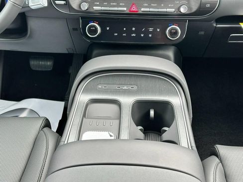Used 2026 Hyundai Palisade SEL FWD image 8