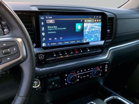 Used 2024 Chevrolet Silverado 1500 LTZ w/ LTZ Convenience Package II AWD/4WD image 6