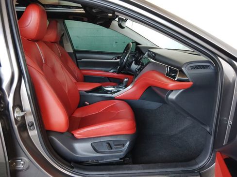 Used 2019 Toyota Camry XSE w/ Carpet Mat Package FWD image 12