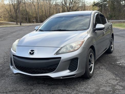 Used 2013 MAZDA MAZDA3 i SV image 5