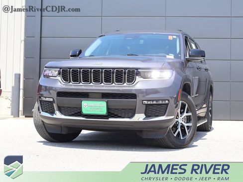 Used 2023 Jeep Grand Cherokee L Limited AWD/4WD image 1