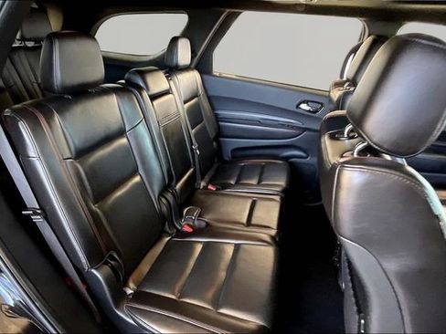 Used 2024 Dodge Durango GT RWD image 17