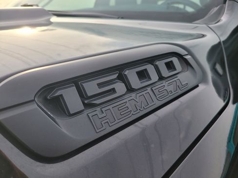 Used 2022 RAM 1500 Big Horn AWD/4WD image 9